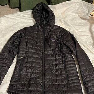 Patagonia Hooded Nano Puff